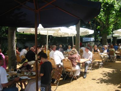 Die L&uuml;mmelz bei der Neuer&ouml;ffnung der Stra&szlig;enm&uuml;hle 2005