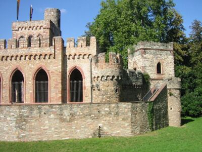 Die Mosburg im Biebricher Schlosspark