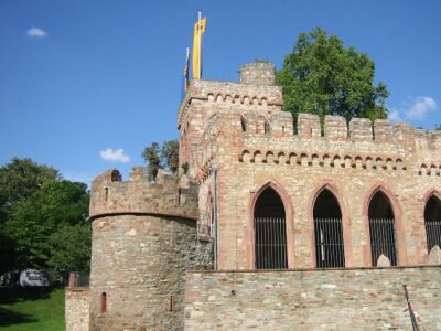 Die Mosburg im Biebricher Schlosspark